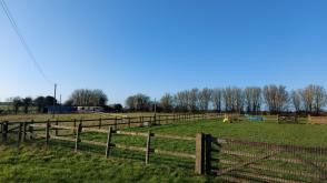 Plot with PP for sale in Bishopstone photo